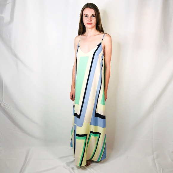 Anthropologie Dresses & Skirts - Maeve Anthropologie Flowy Geo Print Maxi Dress M
